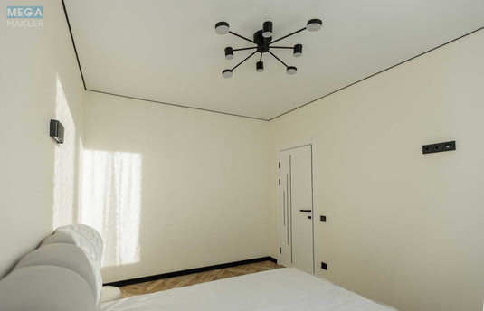 Продаж 2 кімнатної квартири (45/22/14), 7 пов. 10 пов. будинку, <a class="location-link" href="/sofievskaya-borshagovka/" title="Недвижимость Софіївська Борщагівка">Софіївська Борщагівка</a>, Свободи (изображение 21)