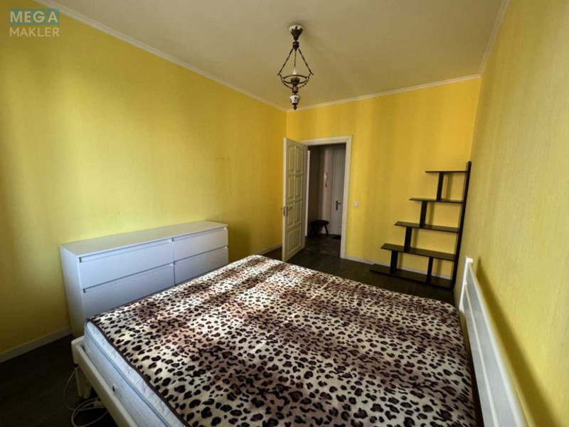 Оренда 2 кімнатної квартири, <a class="location-link" href="/kiev/" title="Недвижимость Київ">Київ</a>, <a class="location-link" href="/kiev/darnickij/" title="Недвижимость Дарницький район">Дарницький р-н</a>, Княжий Затон ул., 12 (изображение 14)