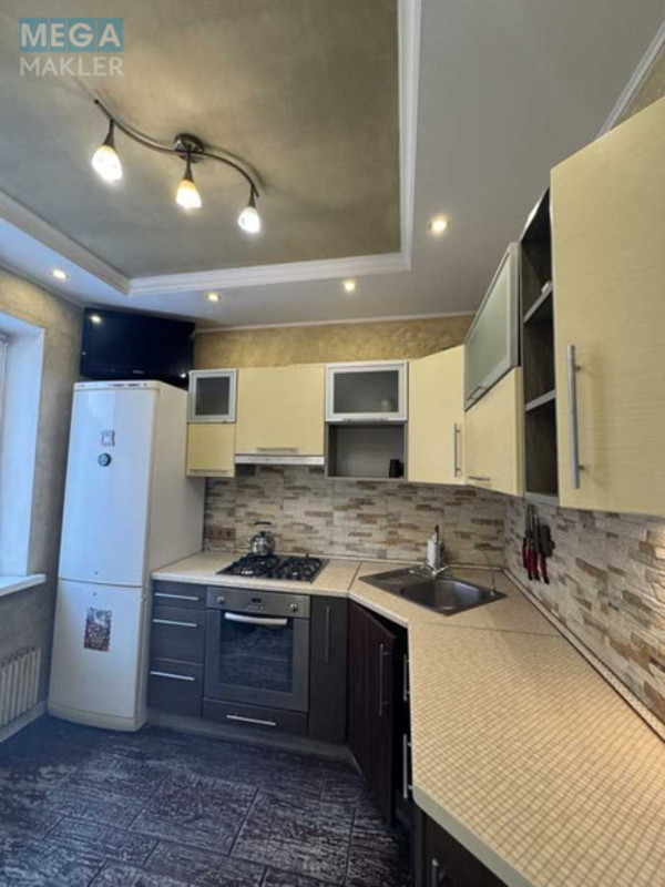 Оренда 2 кімнатної квартири, <a class="location-link" href="/kiev/" title="Недвижимость Київ">Київ</a>, <a class="location-link" href="/kiev/darnickij/" title="Недвижимость Дарницький район">Дарницький р-н</a>, Княжий Затон ул., 12 (изображение 19)