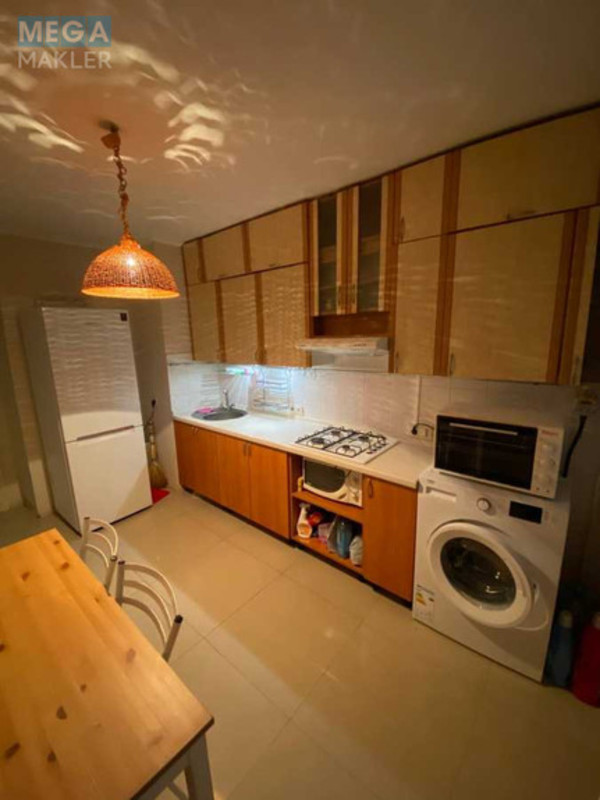 Оренда 1 кімнатної квартири, <a class="location-link" href="/kiev/" title="Недвижимость Київ">Київ</a>, <a class="location-link" href="/kiev/shevchenkovskij/" title="Недвижимость Шевченківський район">Шевченківський р-н</a>, Николая Мурашко ул., 5 (изображение 2)