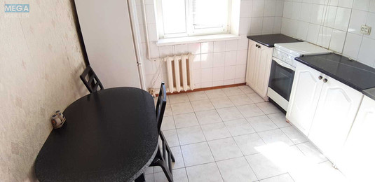 Оренда 2 кімнатної квартири, <a class="location-link" href="/kiev/" title="Недвижимость Київ">Київ</a>, <a class="location-link" href="/kiev/obolonskij/" title="Недвижимость Оболонський район">Оболонський р-н</a>, Макеевская ул., 10 (изображение 4)