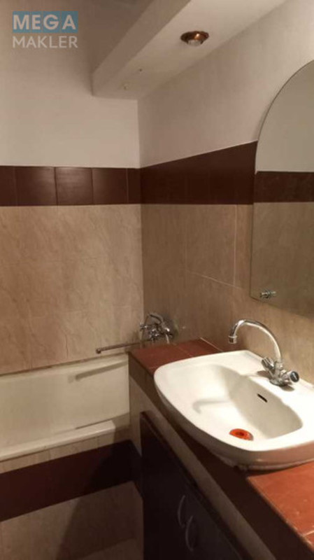 Оренда 2 кімнатної квартири, <a class="location-link" href="/kiev/" title="Недвижимость Київ">Київ</a>, <a class="location-link" href="/kiev/darnickij/" title="Недвижимость Дарницький район">Дарницький р-н</a>, Декабристов ул., 12/37 (изображение 9)