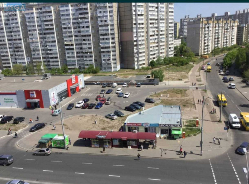 Оренда комерційної нерухомості, 300&nbsp;кв.м, <a class="location-link" href="/kiev/" title="Недвижимость Київ">Київ</a>, <a class="location-link" href="/kiev/desnyanskij/" title="Недвижимость Деснянський район">Деснянський р-н</a>, Будищанська вул. (изображение 3)