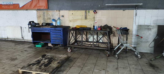 Оренда комерційної нерухомості, 300&nbsp;кв.м, <a class="location-link" href="/kiev/" title="Недвижимость Київ">Київ</a>, <a class="location-link" href="/kiev/desnyanskij/" title="Недвижимость Деснянський район">Деснянський р-н</a>, Будищанська вул. (изображение 14)