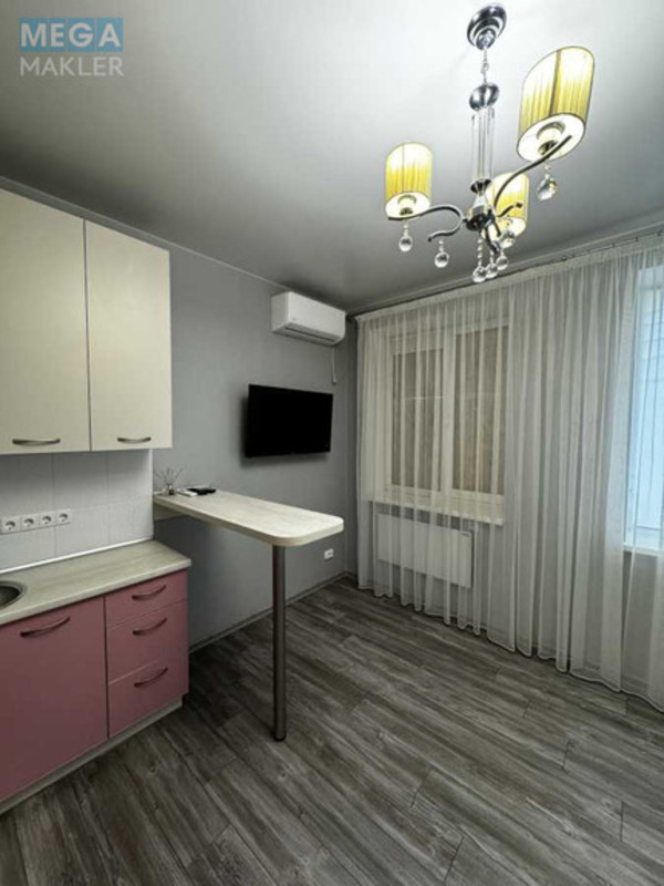 Продаж 1 кімнатної квартири (22/18/4), 1 пов. 9 пов. будинку, <a class="location-link" href="/kharkov/" title="Недвижимость Харків">Харків</a>, <a class="location-link" href="/kharkov/frunzenskij/" title="Недвижимость Немишлянський (Фрунзенський) район">Немишлянський (Фрунзенський) р-н</a>, Салтівське шосе, 43 (изображение 4)