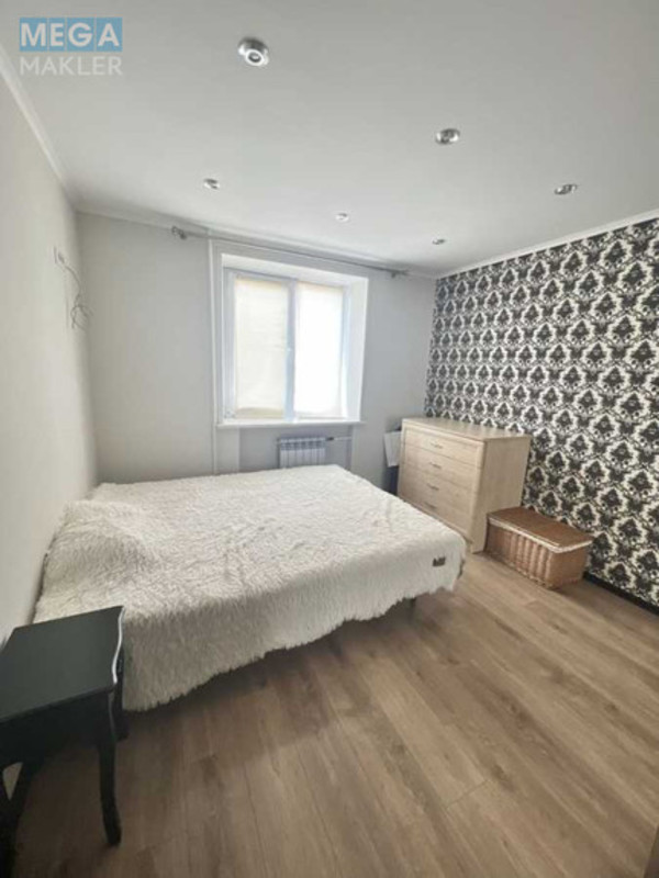 Оренда 2 кімнатної квартири, <a class="location-link" href="/odessa/" title="Недвижимость Одеса">Одеса</a>, <a class="location-link" href="/odessa/suvorovskij/" title="Недвижимость Суворовський район">Суворовський р-н</a>, Князя Великого Владимира, 130/4 (изображение 3)