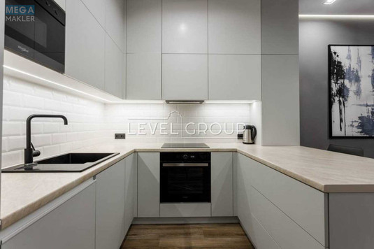 Продаж 1 кімнатної квартири (67/30/18), 33 пов. 34 пов. будинку, <a class="location-link" href="/kiev/" title="Недвижимость Київ">Київ</a>, <a class="location-link" href="/kiev/goloseevskij/" title="Недвижимость Голосіївський район">Голосіївський р-н</a>, Академіка Заболотного вул., 1а (изображение 9)