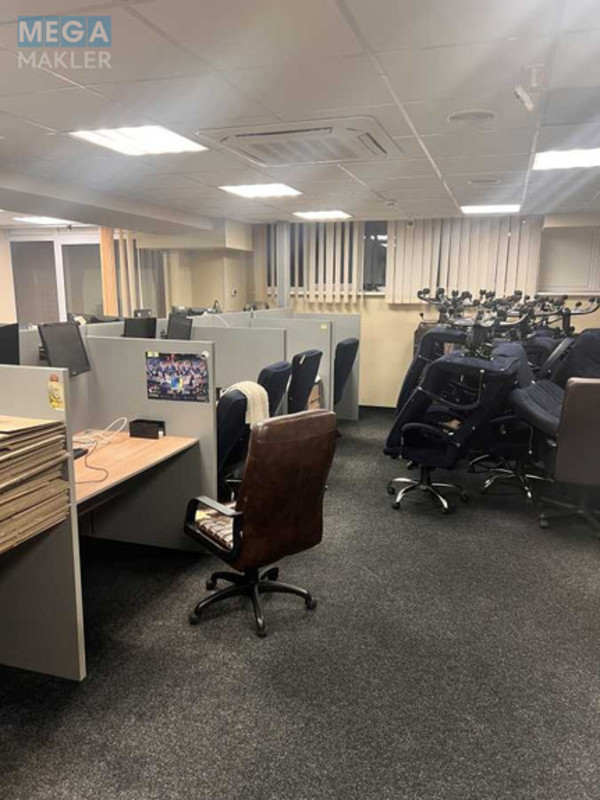 Оренда комерційної нерухомості, 510&nbsp;кв.м, под офис, <a class="location-link" href="/kiev/" title="Недвижимость Київ">Київ</a>, <a class="location-link" href="/kiev/obolonskij/" title="Недвижимость Оболонський район">Оболонський р-н</a>, Степана Бандери просп., 8 (изображение 18)