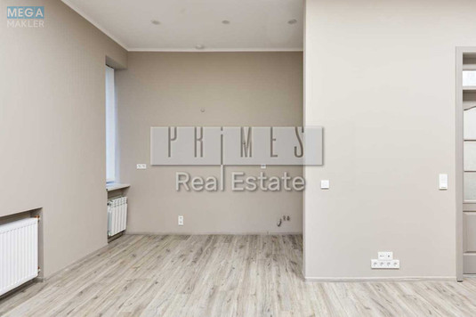 Оренда комерційної нерухомості, 68,40&nbsp;кв.м, под офис, <a class="location-link" href="/kiev/" title="Недвижимость Київ">Київ</a>, <a class="location-link" href="/kiev/pecherskij/" title="Недвижимость Печерський район">Печерський р-н</a>, Лютеранская ул., 4 (изображение 12)