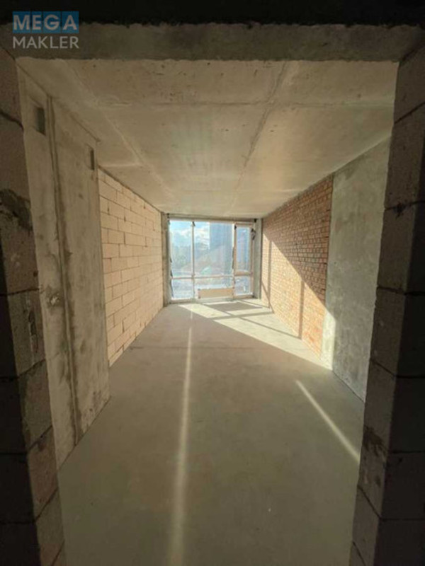 Продаж 3 кімнатної квартири (94/54/25), 11 пов. 26 пов. будинку, <a class="location-link" href="/kiev/" title="Недвижимость Київ">Київ</a>, <a class="location-link" href="/kiev/dneprovskij/" title="Недвижимость Дніпровський район">Дніпровський р-н</a>, Князя Романа Мстиславича вул., 26 (изображение 9)