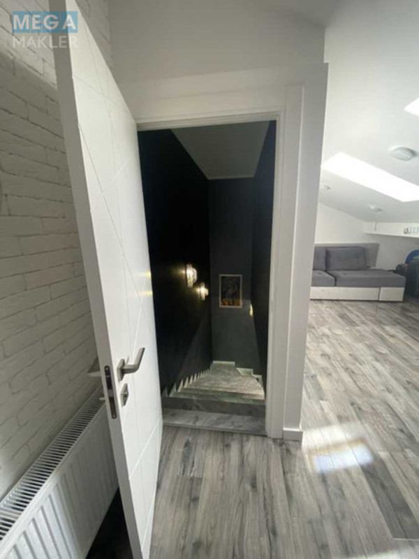 Продаж дома, 3&nbsp;поверху, 145&nbsp;кв.м, 3&nbsp;кімнати, ділянка 1&nbsp;сотка, <a class="location-link" href="/borispol/" title="Недвижимость Бориспіль">Бориспіль</a>, Ясная, 19 (изображение 5)