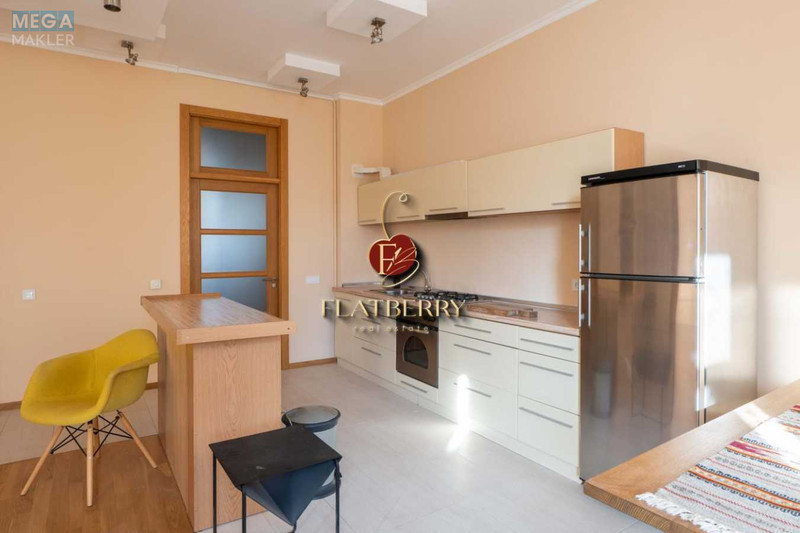 Продаж 3 кімнатної квартири (100/?/15), 4 пов. 4 пов. будинку, <a class="location-link" href="/kiev/" title="Недвижимость Київ">Київ</a>, <a class="location-link" href="/kiev/pecherskij/" title="Недвижимость Печерський район">Печерський р-н</a>, Лютеранська вул., 27/29 (изображение 9)