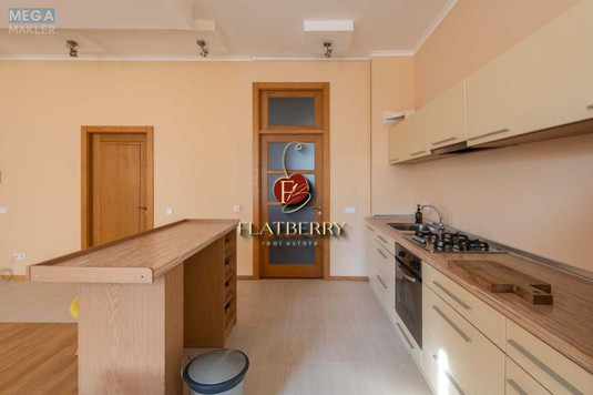 Продаж 3 кімнатної квартири (100/?/15), 4 пов. 4 пов. будинку, <a class="location-link" href="/kiev/" title="Недвижимость Київ">Київ</a>, <a class="location-link" href="/kiev/pecherskij/" title="Недвижимость Печерський район">Печерський р-н</a>, Лютеранська вул., 27/29 (изображение 11)