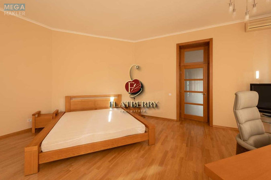 Продаж 3 кімнатної квартири (100/?/15), 4 пов. 4 пов. будинку, <a class="location-link" href="/kiev/" title="Недвижимость Київ">Київ</a>, <a class="location-link" href="/kiev/pecherskij/" title="Недвижимость Печерський район">Печерський р-н</a>, Лютеранська вул., 27/29 (изображение 16)