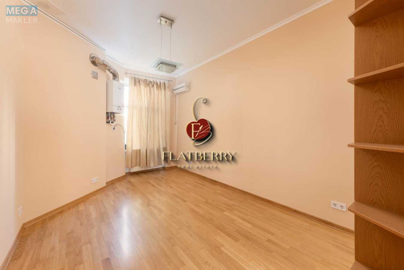 Продаж 3 кімнатної квартири (100/?/15), 4 пов. 4 пов. будинку, <a class="location-link" href="/kiev/" title="Недвижимость Київ">Київ</a>, <a class="location-link" href="/kiev/pecherskij/" title="Недвижимость Печерський район">Печерський р-н</a>, Лютеранська вул., 27/29 (изображение 17)