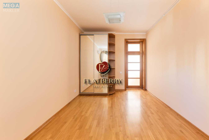 Продаж 3 кімнатної квартири (100/?/15), 4 пов. 4 пов. будинку, <a class="location-link" href="/kiev/" title="Недвижимость Київ">Київ</a>, <a class="location-link" href="/kiev/pecherskij/" title="Недвижимость Печерський район">Печерський р-н</a>, Лютеранська вул., 27/29 (изображение 18)