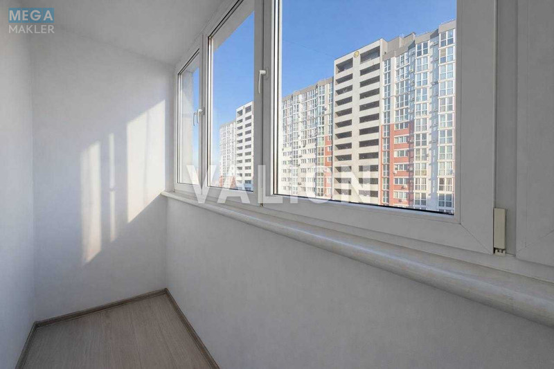 Продаж 2 кімнатної квартири (69,5/33/9,4), 16 пов. 25 пов. будинку, <a class="location-link" href="/kiev/" title="Недвижимость Київ">Київ</a>, <a class="location-link" href="/kiev/darnickij/" title="Недвижимость Дарницький район">Дарницький р-н</a>, Михайла Драгоманова вул., 2а (изображение 7)