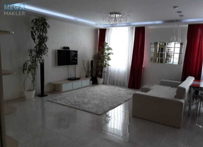 Оренда 3 кімнатної квартири, <a class="location-link" href="/kiev/" title="Недвижимость Київ">Київ</a>, <a class="location-link" href="/kiev/podolskij/" title="Недвижимость Подільський район">Подільський р-н</a>, Вишгородська вул., 45 (изображение 4)