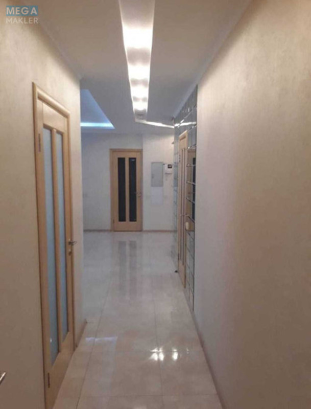 Оренда 3 кімнатної квартири, <a class="location-link" href="/kiev/" title="Недвижимость Київ">Київ</a>, <a class="location-link" href="/kiev/podolskij/" title="Недвижимость Подільський район">Подільський р-н</a>, Вишгородська вул., 45 (изображение 7)