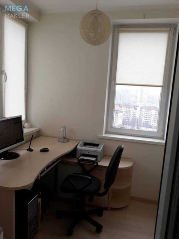 Оренда 3 кімнатної квартири, <a class="location-link" href="/kiev/" title="Недвижимость Київ">Київ</a>, <a class="location-link" href="/kiev/podolskij/" title="Недвижимость Подільський район">Подільський р-н</a>, Вишгородська вул., 45 (изображение 12)