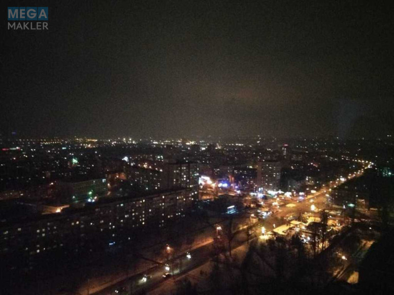 Оренда 3 кімнатної квартири, <a class="location-link" href="/kiev/" title="Недвижимость Київ">Київ</a>, <a class="location-link" href="/kiev/podolskij/" title="Недвижимость Подільський район">Подільський р-н</a>, Вишгородська вул., 45 (изображение 15)