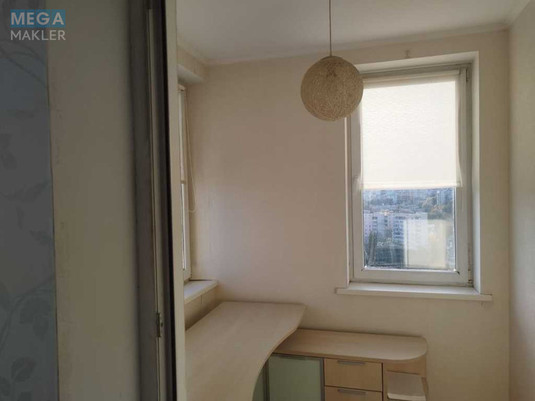 Оренда 3 кімнатної квартири, <a class="location-link" href="/kiev/" title="Недвижимость Київ">Київ</a>, <a class="location-link" href="/kiev/podolskij/" title="Недвижимость Подільський район">Подільський р-н</a>, Вишгородська вул., 45 (изображение 24)