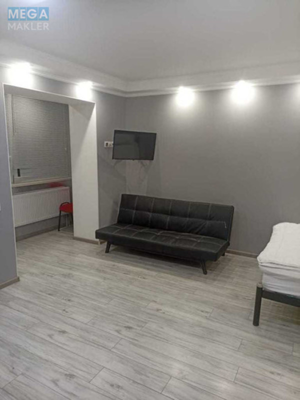 Продаж 1 кімнатної квартири (32/18/4), 1 пов. 9 пов. будинку, <a class="location-link" href="/kiev/" title="Недвижимость Київ">Київ</a>, <a class="location-link" href="/kiev/obolonskij/" title="Недвижимость Оболонський район">Оболонський р-н</a>, Маршала Малиновського вул., 28б (изображение 2)