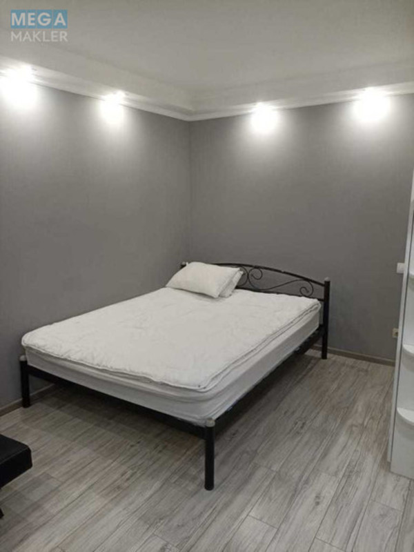 Продаж 1 кімнатної квартири (32/18/4), 1 пов. 9 пов. будинку, <a class="location-link" href="/kiev/" title="Недвижимость Київ">Київ</a>, <a class="location-link" href="/kiev/obolonskij/" title="Недвижимость Оболонський район">Оболонський р-н</a>, Маршала Малиновського вул., 28б (изображение 6)