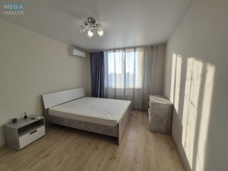 Оренда 2 кімнатної квартири, <a class="location-link" href="/kiev/" title="Недвижимость Київ">Київ</a>, <a class="location-link" href="/kiev/goloseevskij/" title="Недвижимость Голосіївський район">Голосіївський р-н</a>, Академика Глушкова просп., 101 (изображение 10)