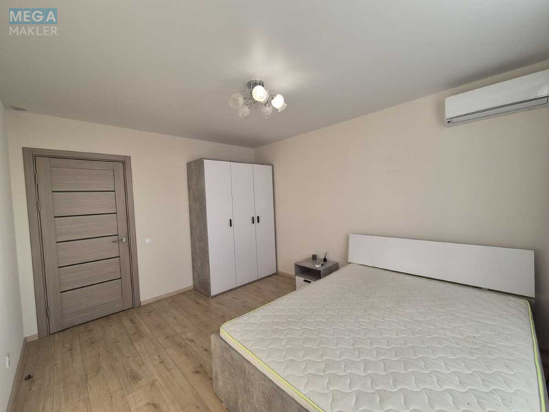 Оренда 2 кімнатної квартири, <a class="location-link" href="/kiev/" title="Недвижимость Київ">Київ</a>, <a class="location-link" href="/kiev/goloseevskij/" title="Недвижимость Голосіївський район">Голосіївський р-н</a>, Академика Глушкова просп., 101 (изображение 11)