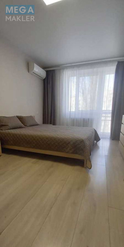 Оренда 1 кімнатної квартири, <a class="location-link" href="/odessa/" title="Недвижимость Одеса">Одеса</a>, <a class="location-link" href="/odessa/kievskij/" title="Недвижимость Київський район">Київський р-н</a>, Глушко, 17/1 (изображение 4)