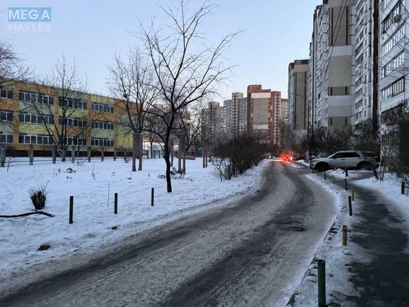 Продаж 2 кімнатної квартири (51,5/28/8,4), 14 пов. 16 пов. будинку, <a class="location-link" href="/kiev/" title="Недвижимость Київ">Київ</a>, <a class="location-link" href="/kiev/desnyanskij/" title="Недвижимость Деснянський район">Деснянський р-н</a>, Оноре де Бальзака вул., 8В (изображение 20)