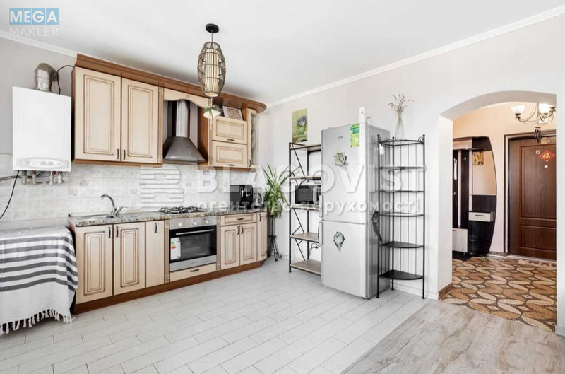 Продаж 4 кімнатної квартири (105/45/25), 5 пов. 6 пов. будинку, <a class="location-link" href="/novye-petrovcy/" title="Недвижимость Нові Петрівці">Нові Петрівці</a>, Петрівська, 9 (изображение 4)