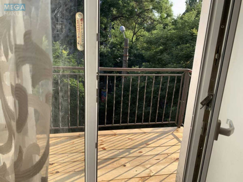 Оренда 3 кімнатної квартири, <a class="location-link" href="/odessa/" title="Недвижимость Одеса">Одеса</a>, <a class="location-link" href="/odessa/primorskij/" title="Недвижимость Приморський район">Приморський р-н</a>, Успенская, 52 (изображение 2)