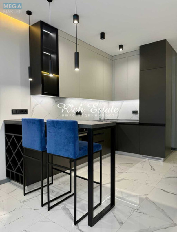 Оренда 3 кімнатної квартири, <a class="location-link" href="/kiev/" title="Недвижимость Київ">Київ</a>, <a class="location-link" href="/kiev/pecherskij/" title="Недвижимость Печерський район">Печерський р-н</a>, Предславинская ул., 57 (изображение 3)