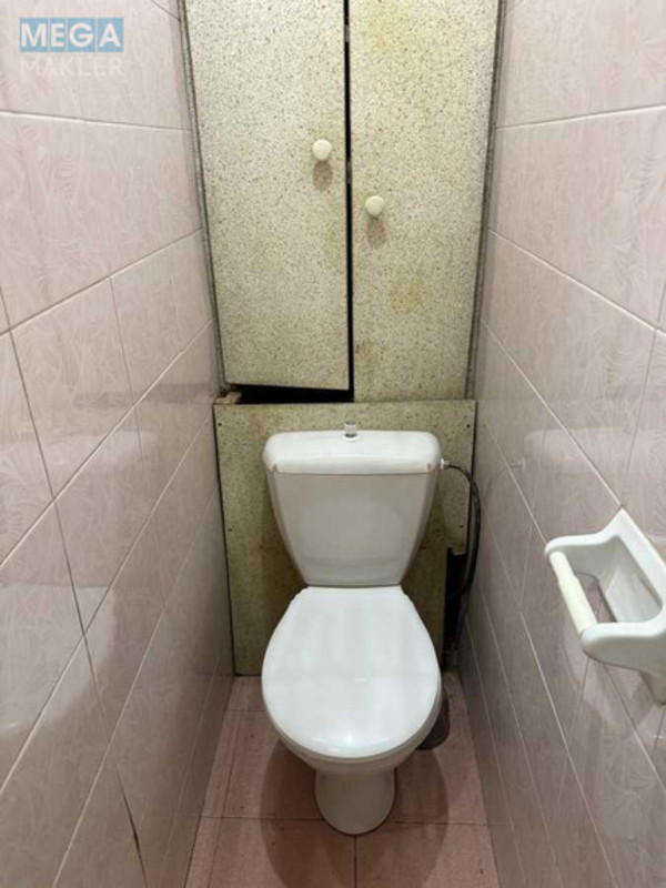 Оренда 3 кімнатної квартири, <a class="location-link" href="/kiev/" title="Недвижимость Київ">Київ</a>, <a class="location-link" href="/kiev/svyatoshinskij/" title="Недвижимость Святошинський район">Святошинський р-н</a>, Генерала Наумова ул., 31 (изображение 11)