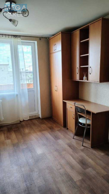 Оренда 1 кімнатної квартири, <a class="location-link" href="/kiev/" title="Недвижимость Київ">Київ</a>, <a class="location-link" href="/kiev/svyatoshinskij/" title="Недвижимость Святошинський район">Святошинський р-н</a>, Михайла Котельникова вул., 89 (изображение 3)