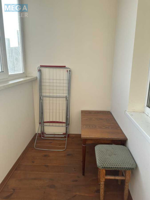 Оренда 2 кімнатної квартири, <a class="location-link" href="/kiev/" title="Недвижимость Київ">Київ</a>, <a class="location-link" href="/kiev/goloseevskij/" title="Недвижимость Голосіївський район">Голосіївський р-н</a>, Академіка Заболотного вул., 112 (изображение 4)