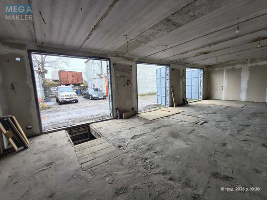 Оренда комерційної нерухомості, 156&nbsp;кв.м, <a class="location-link" href="/kiev/" title="Недвижимость Київ">Київ</a>, <a class="location-link" href="/kiev/desnyanskij/" title="Недвижимость Деснянський район">Деснянський р-н</a>, Пухівська вул., 2 (изображение 2)