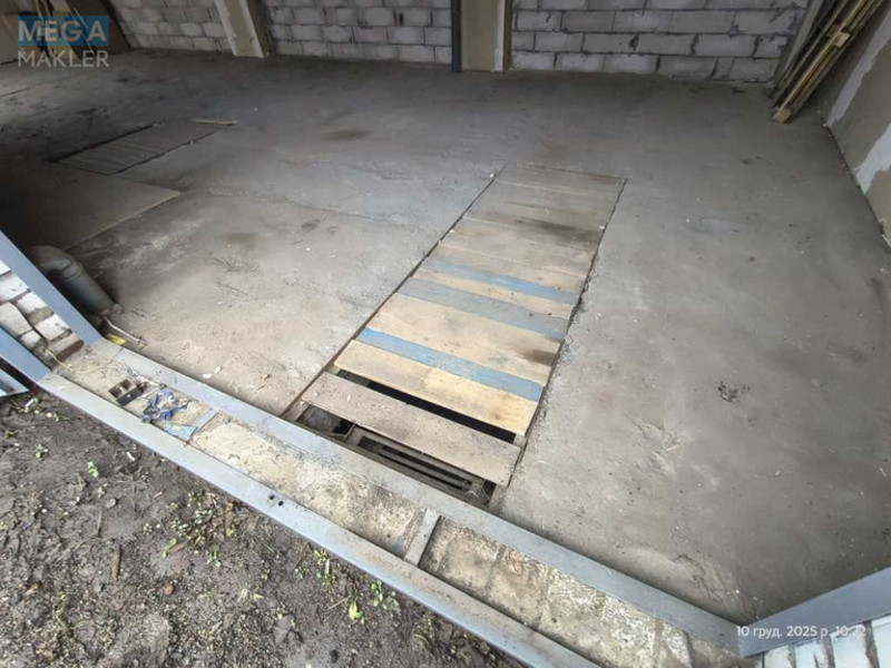 Оренда комерційної нерухомості, 156&nbsp;кв.м, <a class="location-link" href="/kiev/" title="Недвижимость Київ">Київ</a>, <a class="location-link" href="/kiev/desnyanskij/" title="Недвижимость Деснянський район">Деснянський р-н</a>, Пухівська вул., 2 (изображение 15)