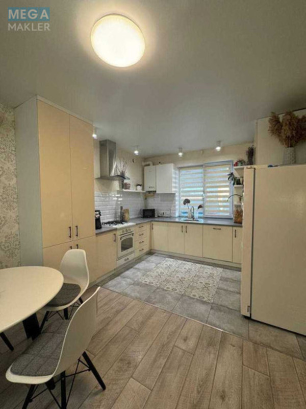 Продаж дома, 1&nbsp; поверх, 86&nbsp;кв.м, 3&nbsp;кімнати, ділянка 2&nbsp;сотки, <a class="location-link" href="/fursy/" title="Недвижимость Фурсі">Фурси</a>, Львівська (изображение 14)