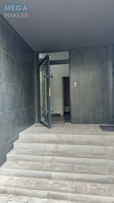 Оренда комерційної нерухомості, 52&nbsp;кв.м, под офис, <a class="location-link" href="/kiev/" title="Недвижимость Київ">Київ</a>, <a class="location-link" href="/kiev/shevchenkovskij/" title="Недвижимость Шевченківський район">Шевченківський р-н</a>, Салютна вул., 2 (изображение 20)