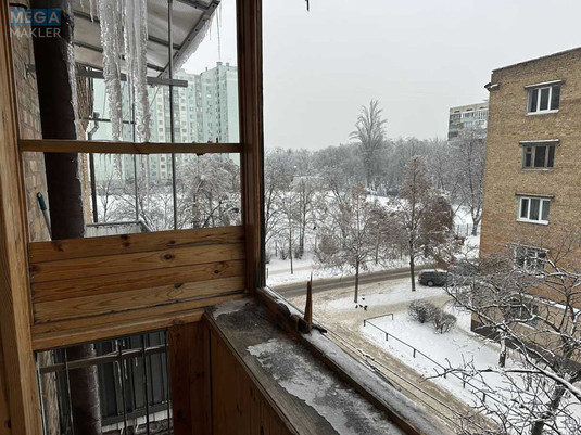 Продаж 2 кімнатної квартири (40/27/6), 4 пов. 4 пов. будинку, <a class="location-link" href="/kiev/" title="Недвижимость Київ">Київ</a>, <a class="location-link" href="/kiev/solomenskij/" title="Недвижимость Солом'янський район">Солом'янський р-н</a>, Миколи Шепелєва вул., 4 (изображение 24)