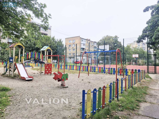 Продаж 3 кімнатної квартири (55,6/38/6), 5 пов. 5 пов. будинку, <a class="location-link" href="/kiev/" title="Недвижимость Київ">Київ</a>, <a class="location-link" href="/kiev/darnickij/" title="Недвижимость Дарницький район">Дарницький р-н</a>, Новодарницька вул., 23/7 (изображение 18)