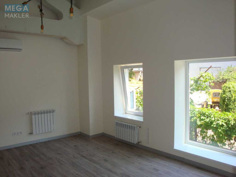 Оренда комерційної нерухомості, 605&nbsp;кв.м, под офис, <a class="location-link" href="/kiev/" title="Недвижимость Київ">Київ</a>, <a class="location-link" href="/kiev/dneprovskij/" title="Недвижимость Дніпровський район">Дніпровський р-н</a>, Евгения Сверстюка ул., 11Б (изображение 14)