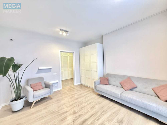 Оренда 2 кімнатної квартири, <a class="location-link" href="/kiev/" title="Недвижимость Київ">Київ</a>, <a class="location-link" href="/kiev/shevchenkovskij/" title="Недвижимость Шевченківський район">Шевченківський р-н</a>, Саксаганского ул., 37К (изображение 2)