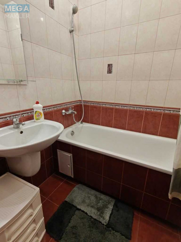 Оренда 1 кімнатної квартири, <a class="location-link" href="/kiev/" title="Недвижимость Київ">Київ</a>, <a class="location-link" href="/kiev/desnyanskij/" title="Недвижимость Деснянський район">Деснянський р-н</a>, Градинська вул., 20 (изображение 17)