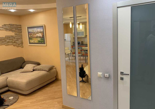 Продаж 2 кімнатної квартири (82/33/33), 22 пов. 25 пов. будинку, <a class="location-link" href="/kiev/" title="Недвижимость Київ">Київ</a>, <a class="location-link" href="/kiev/darnickij/" title="Недвижимость Дарницький район">Дарницький р-н</a>, Срібнокільська вул., 22 (изображение 8)