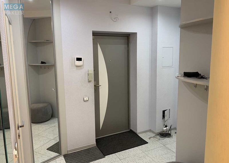 Продаж 2 кімнатної квартири (82/33/33), 22 пов. 25 пов. будинку, <a class="location-link" href="/kiev/" title="Недвижимость Київ">Київ</a>, <a class="location-link" href="/kiev/darnickij/" title="Недвижимость Дарницький район">Дарницький р-н</a>, Срібнокільська вул., 22 (изображение 17)