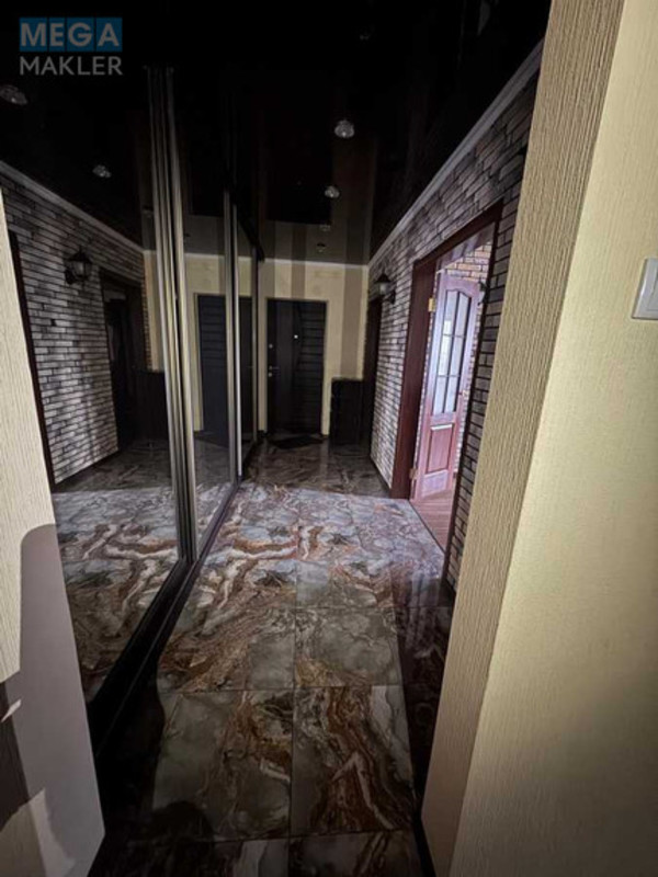 Оренда 3 кімнатної квартири, <a class="location-link" href="/kiev/" title="Недвижимость Київ">Київ</a>, <a class="location-link" href="/kiev/darnickij/" title="Недвижимость Дарницький район">Дарницький р-н</a>, Елизаветы Чавдар ул., 38 (изображение 10)